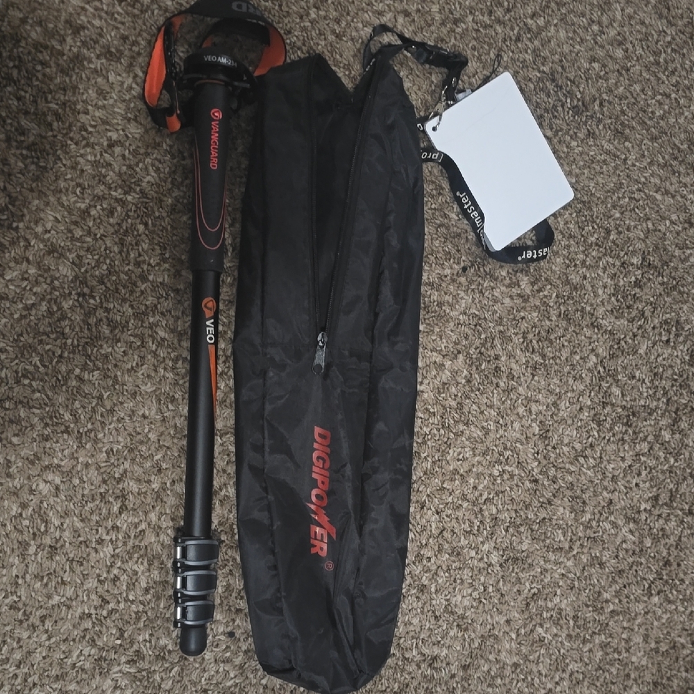 VANGUARD VEO Black and Orange Monopod